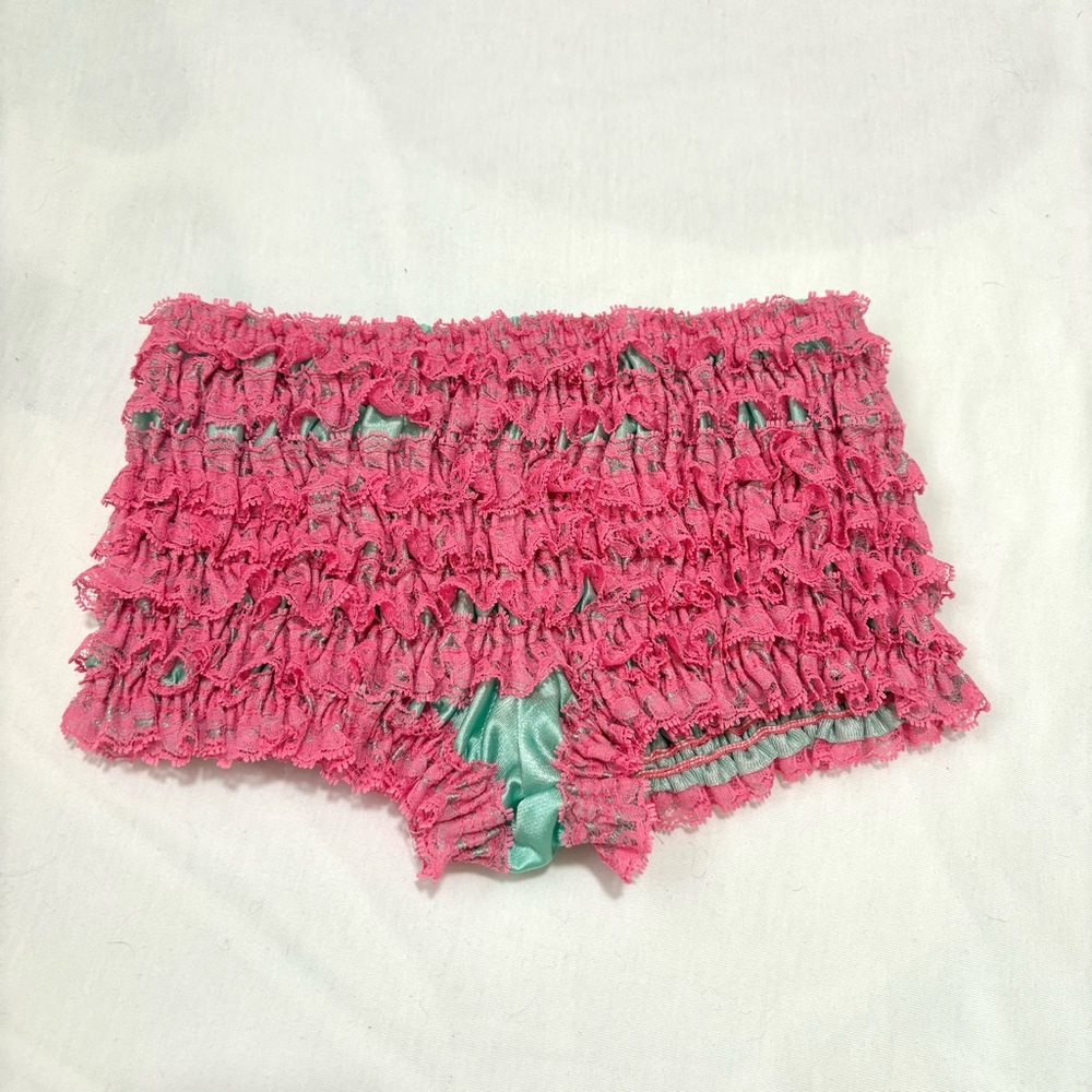 Sam’s Bloomers